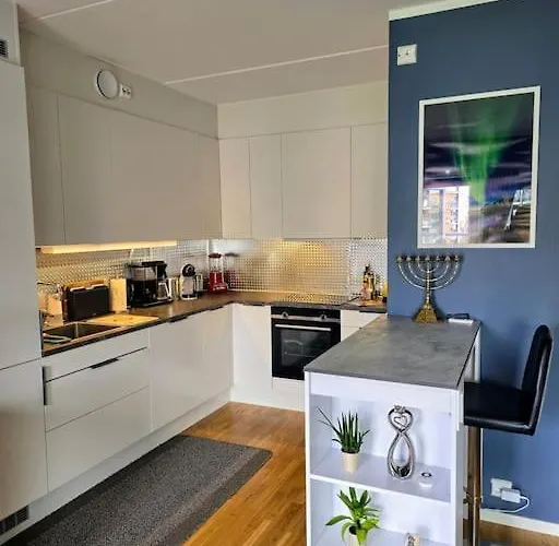 Modern And Sentral Penthouse