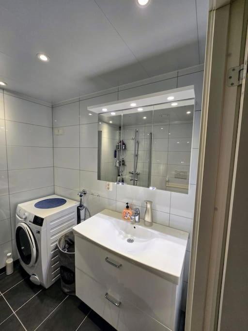 Modern And Sentral Penthouse Apartment